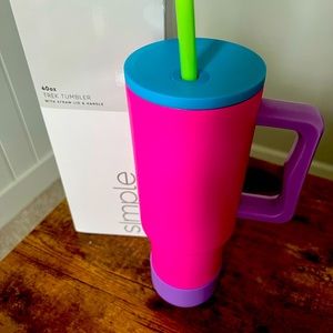 Brand New Simply Modern 80s Trek Tumbler with matching boot!